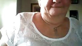 Sophie Dee选择了最大的家伙