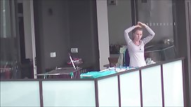 拉奎尔Abril乱搞两个mantones