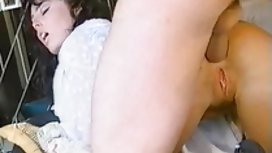 培训人员乱搞三个年轻女孩