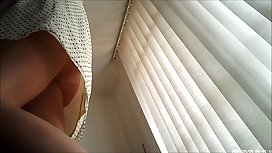 Tara Holiday和Veronica Avluv强奸了一个角质小伙子